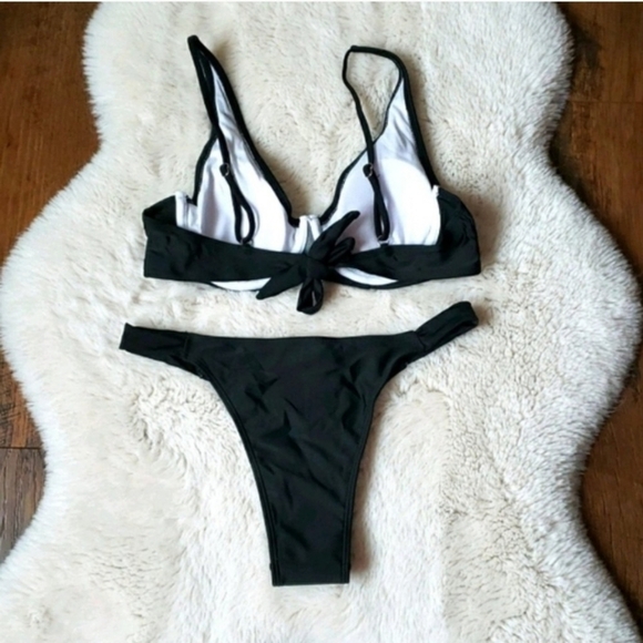 New Underwire Top with High Cut Legs Bikini Set Swimsuit Size L - Picture 4 of 6